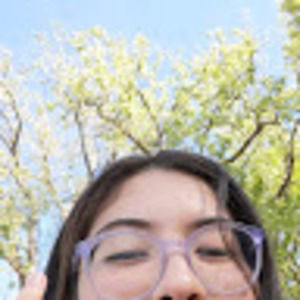 Meet your Posher, Javiera